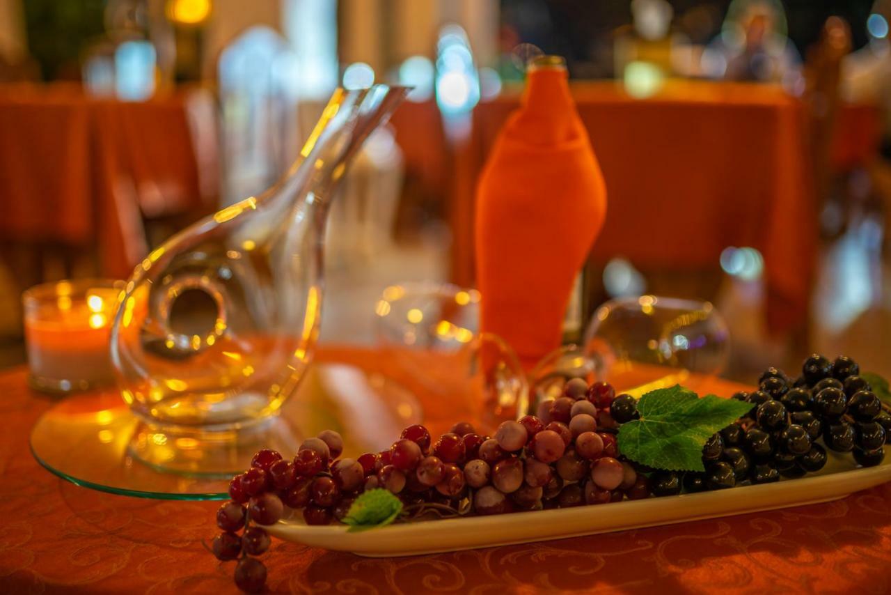 Hotel Andrea Neily Dış mekan fotoğraf