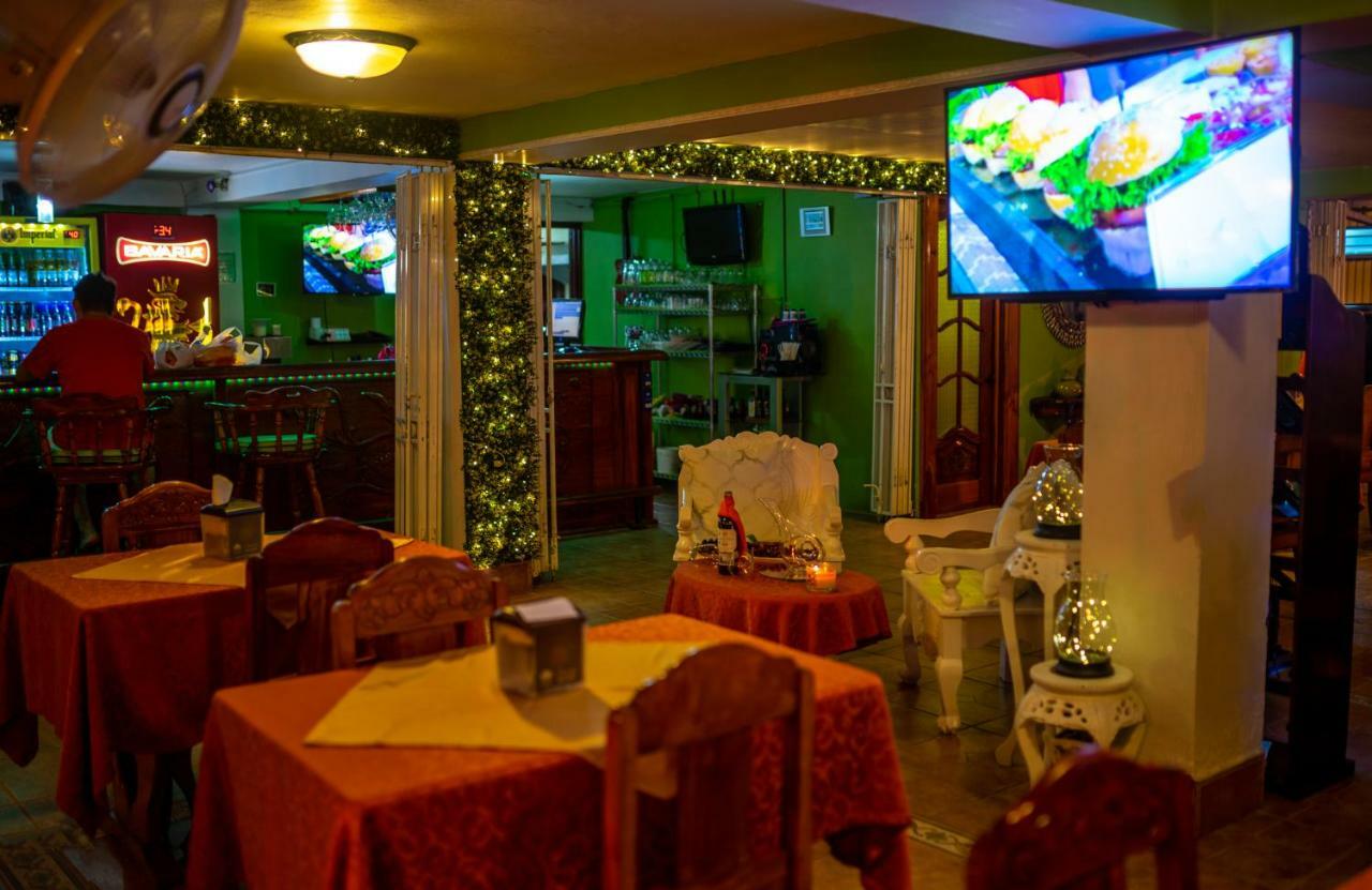 Hotel Andrea Neily Dış mekan fotoğraf
